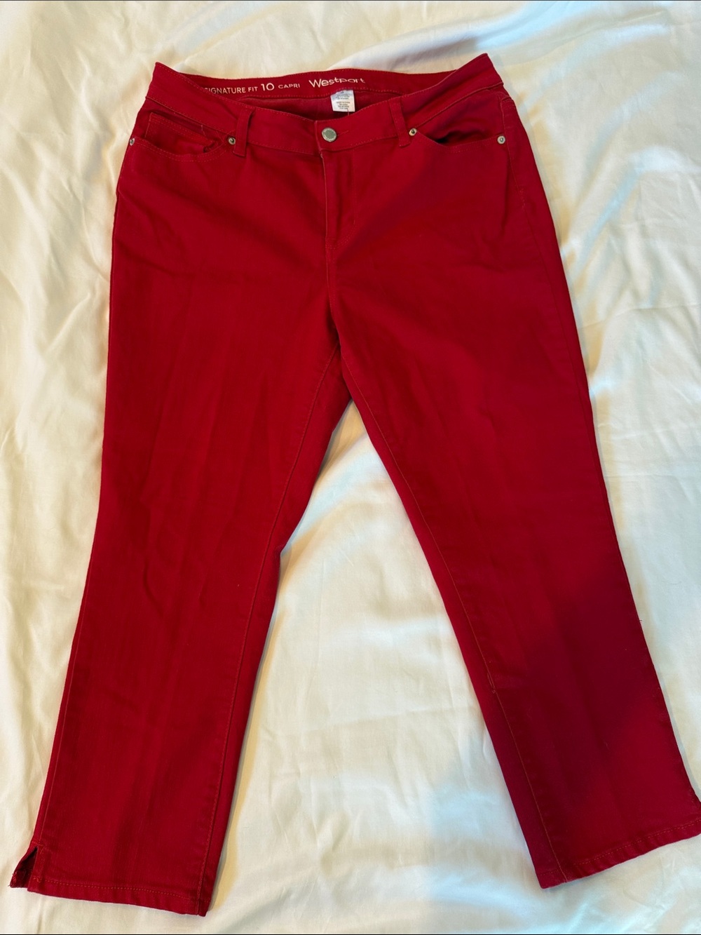 Westport Red Capris